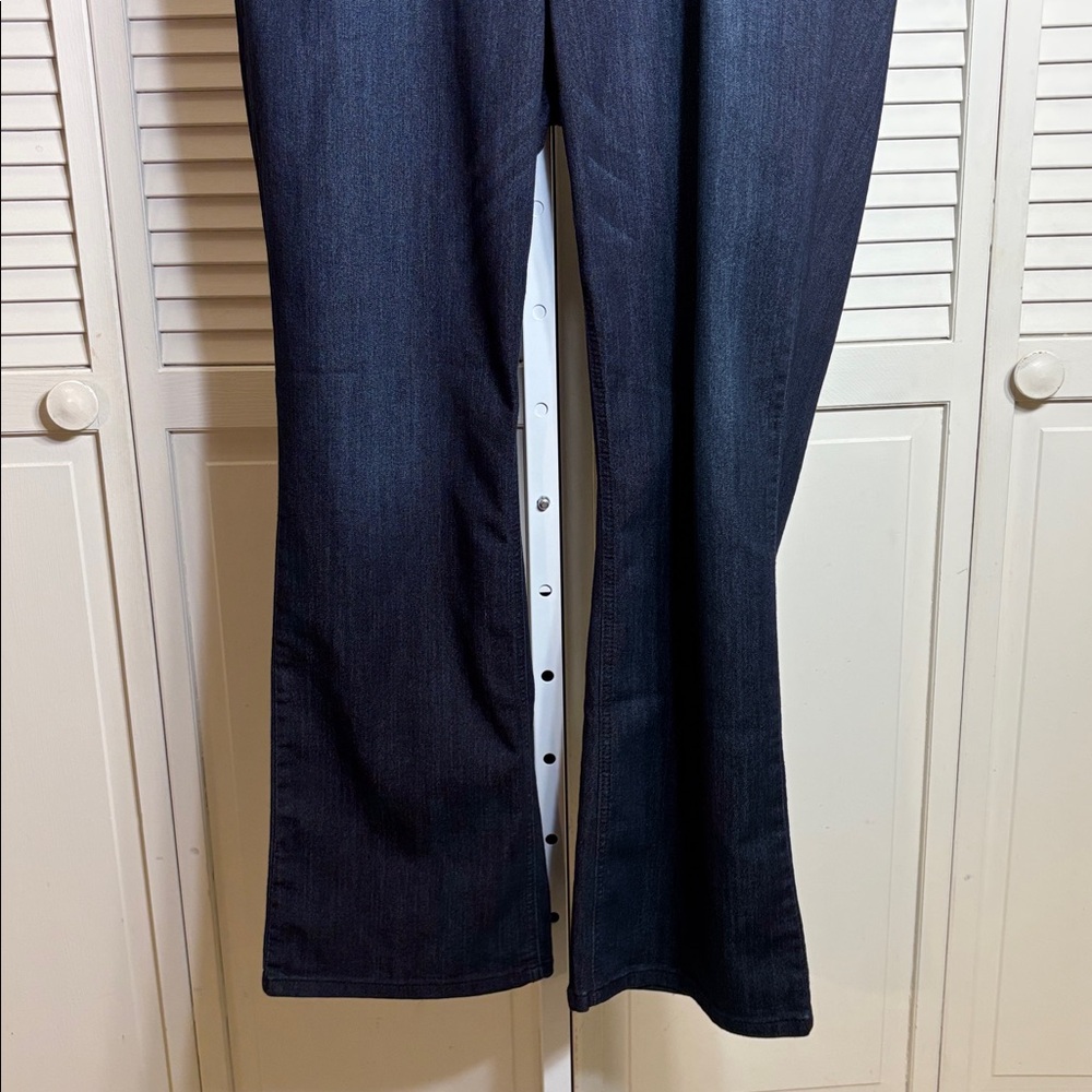 Democracy "Ab"solution® Indigo Itty Bitty Bootcut Plus Jeans Size 16W - Picture 7 of 15